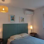 A Dois Passos Da Praia